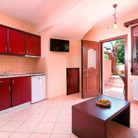 Elekon Apartman Hriszí Amudiá